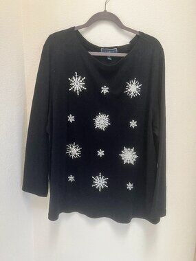 Karen Scott Top - Cotton Poly Blend - Black with Starburst Accents, 3X